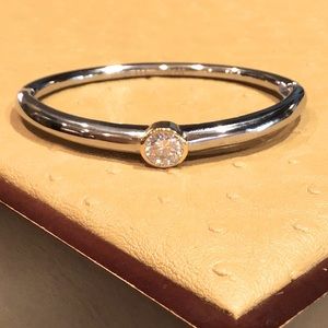 Beautiful and simple Stainless Steel 2 tone CZ one stone bracelet